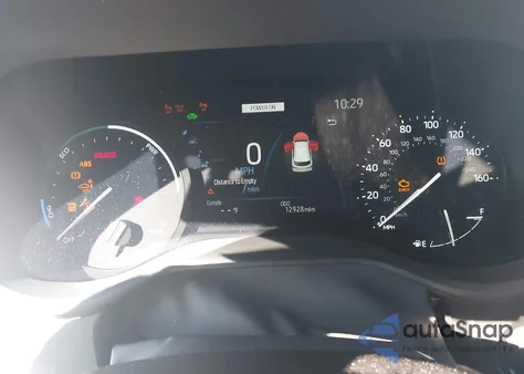 2025 Toyota Sienna Xle z USA, uszkodzony, nr VIN 5TDYRKEC1SS225177